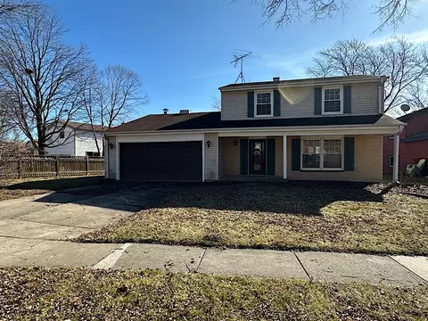 713 Old Post Rd, Buffalo Grove, IL 60089