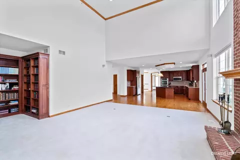 5430 Nicholson Dr, Hoffman Estates, IL 60192 photo 11