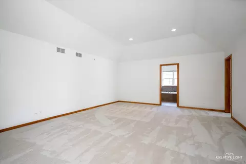 5430 Nicholson Dr, Hoffman Estates, IL 60192 photo 17