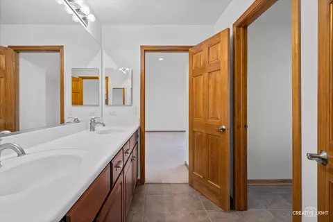 5430 Nicholson Dr, Hoffman Estates, IL 60192 photo 24