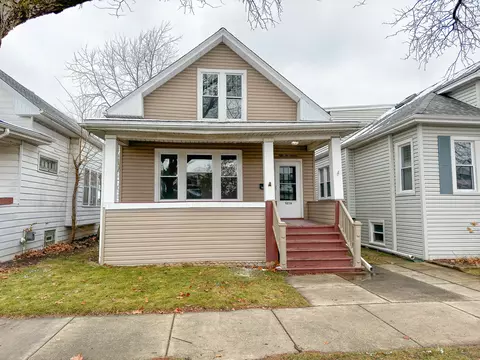 5216 W Berenice Ave, Chicago, IL 60641