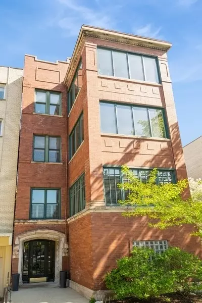 516 W Aldine St #3, Chicago, IL 60657