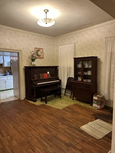 511 W Cedar St, Le Roy, IL 61752 photo 12