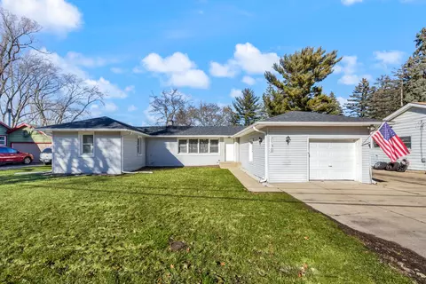 2130 Sunset Ave, Waukegan, IL 60087