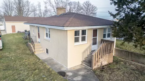 2014 Plainfield Rd, Crest Hill, IL 60403