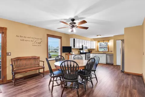 101 W Kyle St, Ogden, IL 61859 photo 10