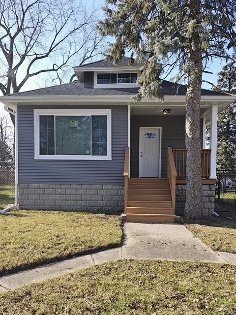 10524 S May St, Chicago, IL 60643