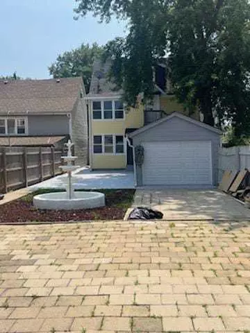 2455 W 47th Pl, Chicago, IL 60632