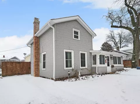 403 W Front St, Harvard, IL 60033 photo 4