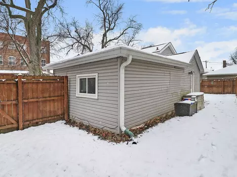 403 W Front St, Harvard, IL 60033 photo 6