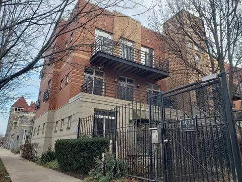 1033 E 46th St #101, Chicago, IL 60653