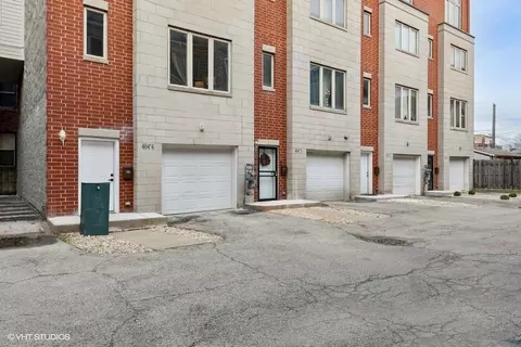 404 E 46th St #C4, Chicago, IL 60653 photo 2