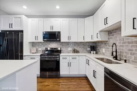 404 E 46th St #C4, Chicago, IL 60653 photo 6