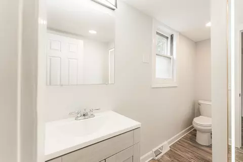 367 Jay St, Elgin, IL 60120 photo 13