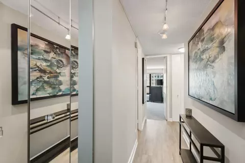30 E Huron St #2302, Chicago, IL 60611 photo 2
