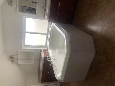 620 Circle Ave, Forest Park, IL 60130 photo 9