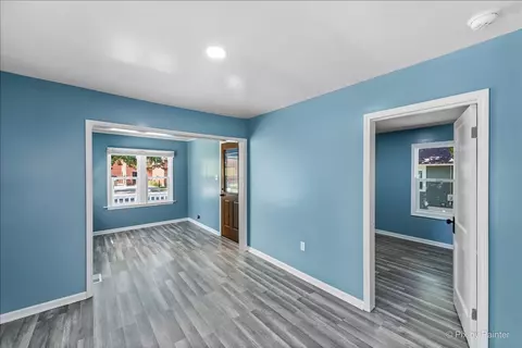 71 S Commonwealth Ave, Elgin, IL 60123 photo 12