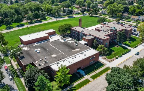 71 S Commonwealth Ave, Elgin, IL 60123 photo 34