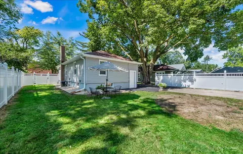 71 S Commonwealth Ave, Elgin, IL 60123 photo 26