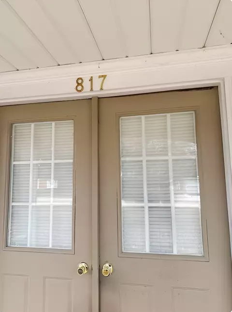 817 S Buchanan St, Wilmington, IL 60481