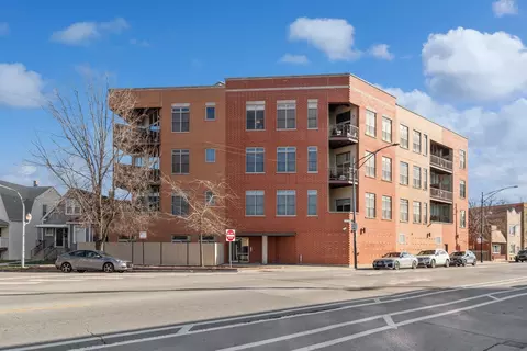 3637 N Spaulding Ave #408, Chicago, IL 60618