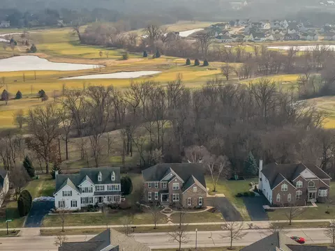 View/Area - 3543 Tournament Dr, Elgin, IL 60124 photo 2 of 3