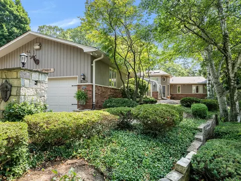 41 W558 Farview Rd, Elburn, IL 60119 photo 5