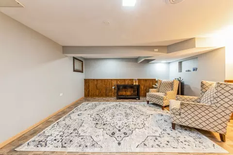 327 Forestway Ln, Wheeling, IL 60090 photo 22