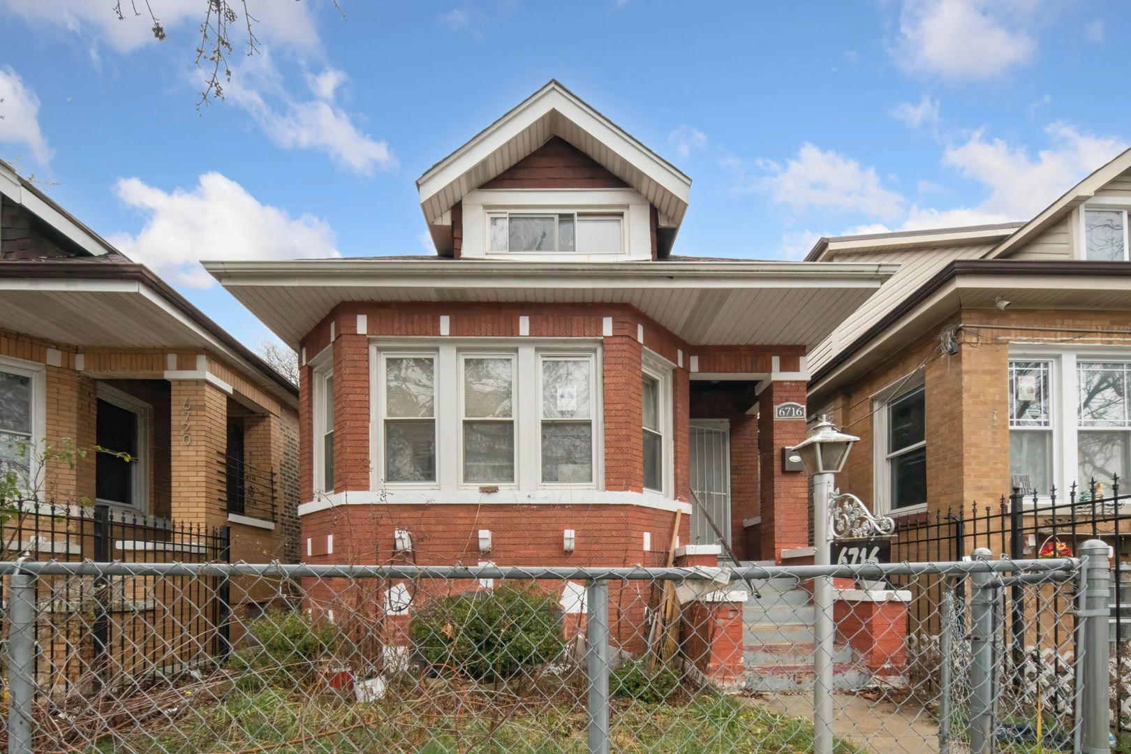 6716 S Bell Ave  