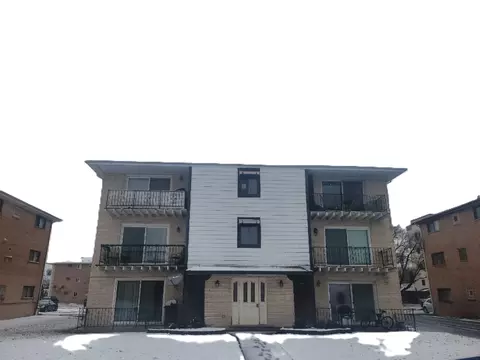 7248 W 86th St #2B, Bridgeview, IL 60455