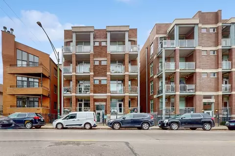 2442 N Clybourn Ave #3S, Chicago, IL 60614