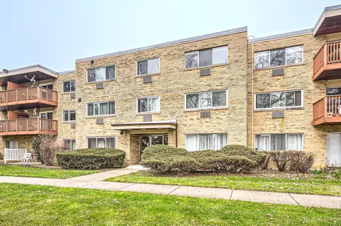 758 W Dempster St #DG3, Mount Prospect, IL 60056
