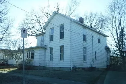 1003 S Wright St, Bloomington, IL 61701