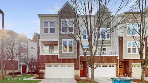 530 Grove Ln, Forest Park, IL 60130