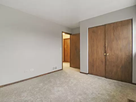 301 Whitmore Trl, Mchenry, IL 60050 photo 24