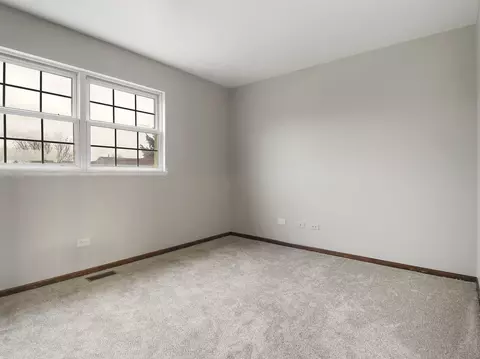 301 Whitmore Trl, Mchenry, IL 60050 photo 14