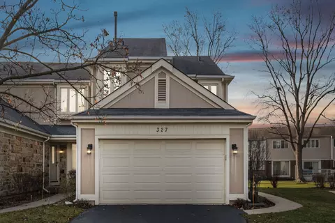 327 Redwing Dr, Deerfield, IL 60015