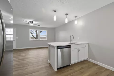 606 W Charles St, Mclean, IL 61754 photo 17