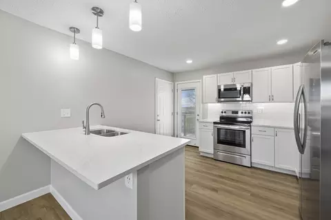 606 W Charles St, Mclean, IL 61754 photo 11