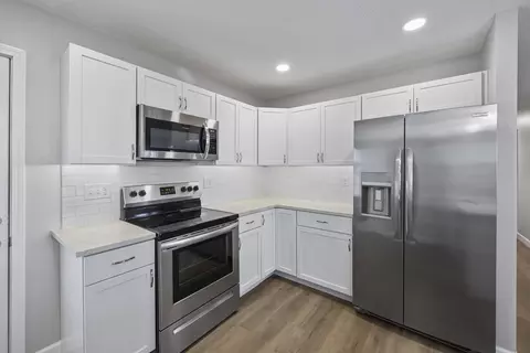 606 W Charles St, Mclean, IL 61754 photo 12