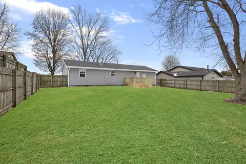 606 W Charles St, Mclean, IL 61754 photo 33