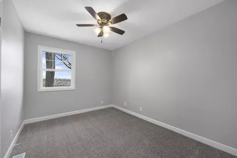 606 W Charles St, Mclean, IL 61754 photo 25