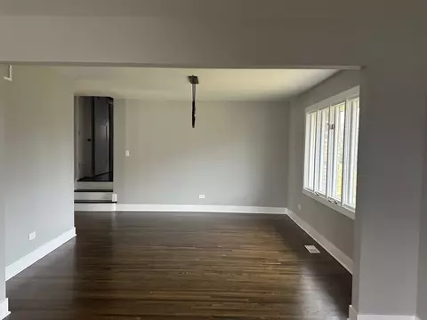 115 Somerset Rd, Willowbrook, IL 60527 photo 10