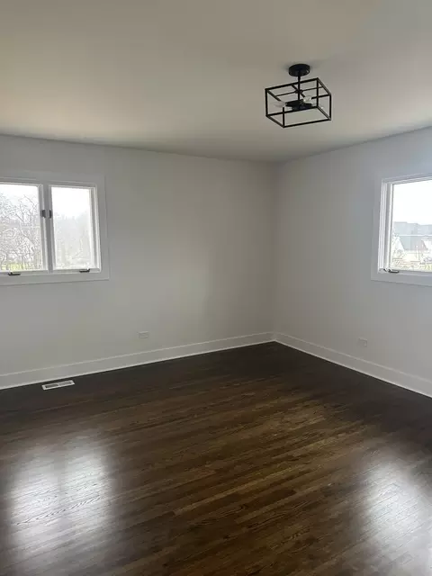 115 Somerset Rd, Willowbrook, IL 60527 photo 17