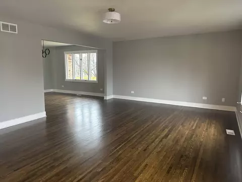 115 Somerset Rd, Willowbrook, IL 60527 photo 8