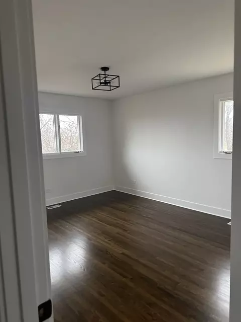 115 Somerset Rd, Willowbrook, IL 60527 photo 16