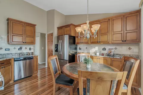 24915 Franklin Ln, Plainfield, IL 60585 photo 12