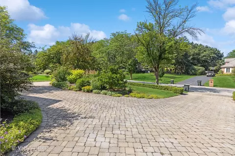148 Circle Ridge Dr, Burr Ridge, IL 60527 photo 49
