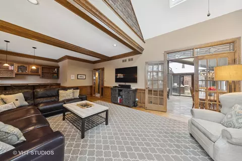 148 Circle Ridge Dr, Burr Ridge, IL 60527 photo 12