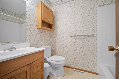 Bath - 315 Robert Dr, Normal, IL 61761 photo 1 of 2